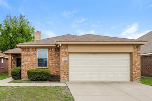 featured image of 916 Buffalo Springs Dr