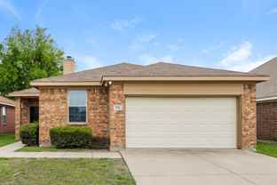 916 Buffalo Springs Dr - Photo 1 of 1