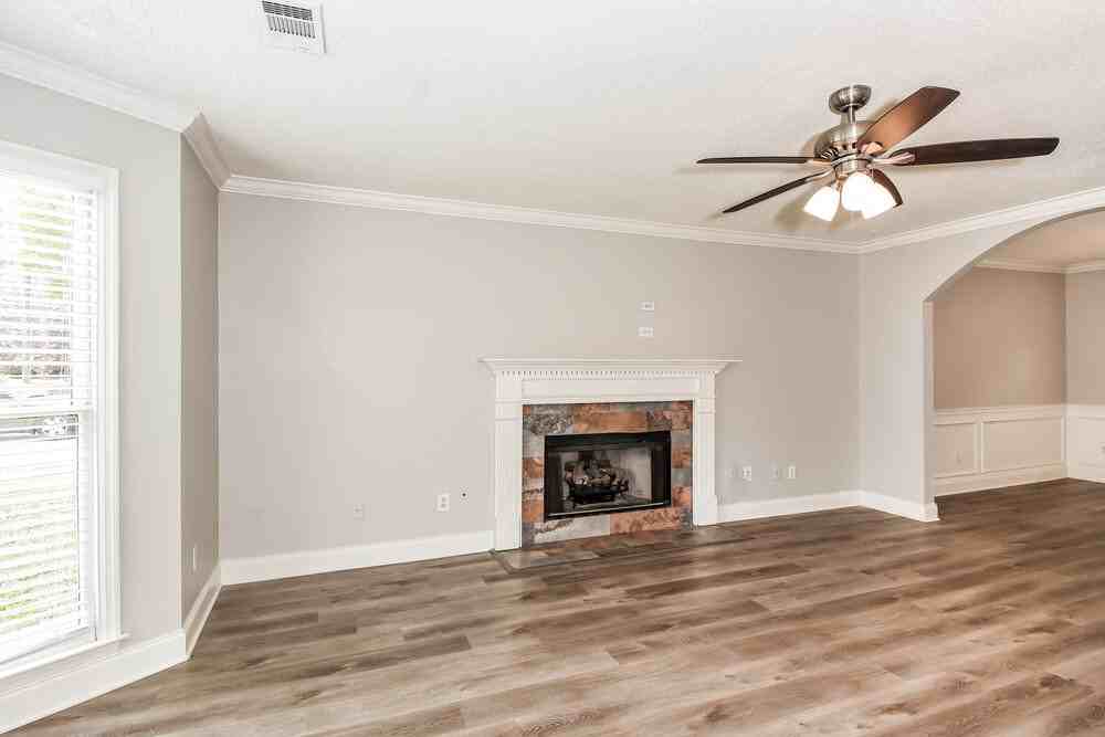 4908 Heards Forest Dr Nw - Photo 4 of 17