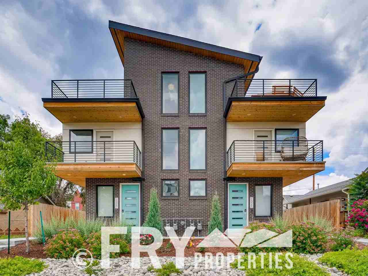 1327 Perry St - Photo 3 of 29