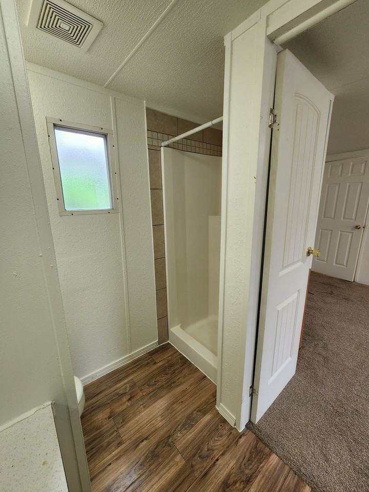 1023 Iroquois Drive - Photo 3 of 13