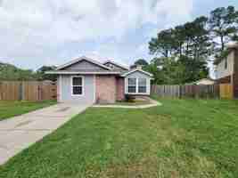 featured image of 15814 Murrelet Ct