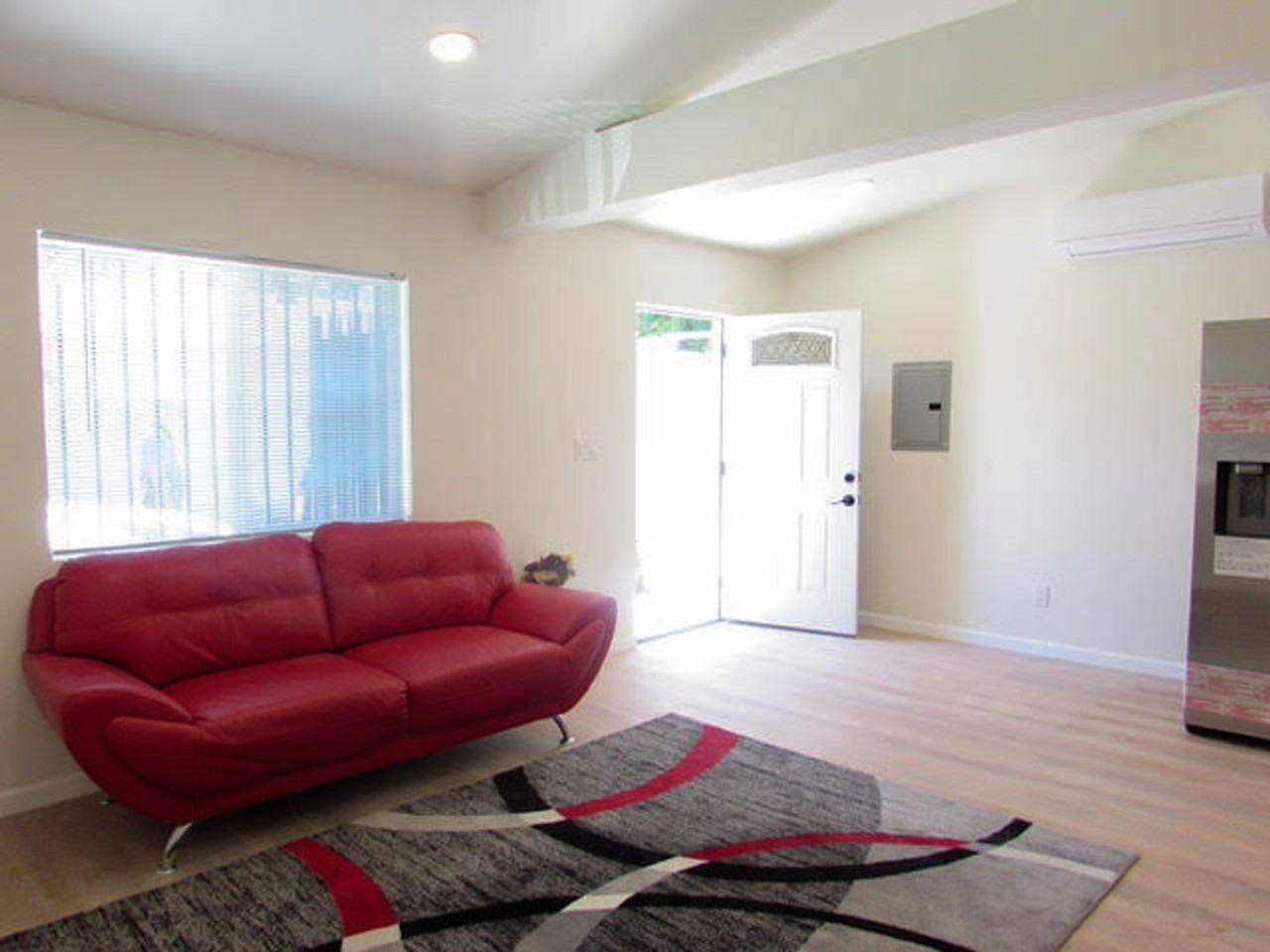 22248 Vanowen St - Photo 6 of 13