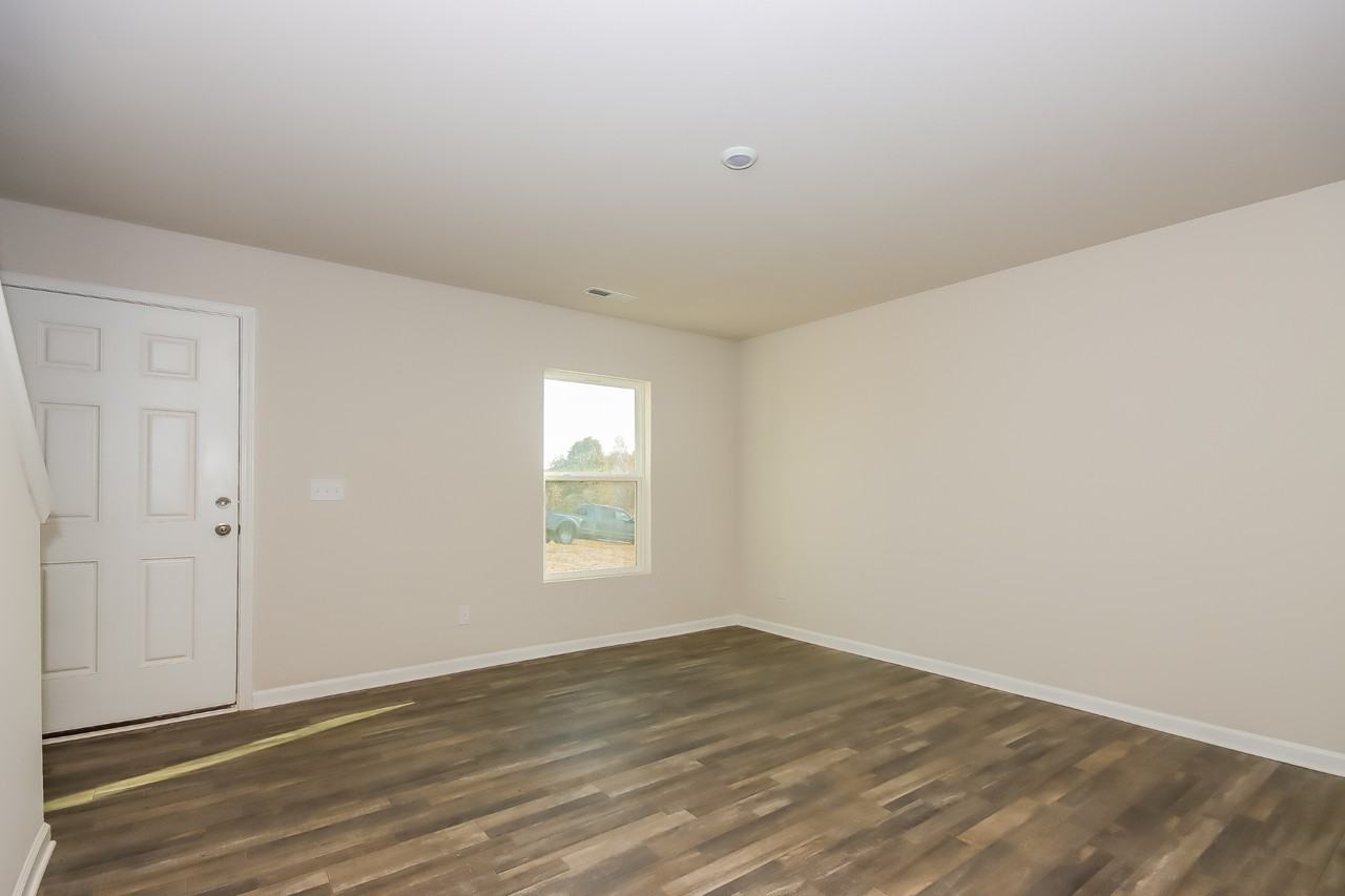 151 Jo Creek Ln - Photo 2 of 15