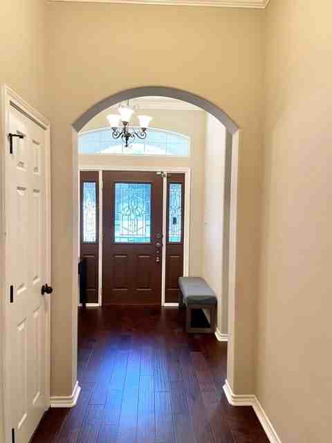 4206 Ludlow Ln - Photo 2 of 19