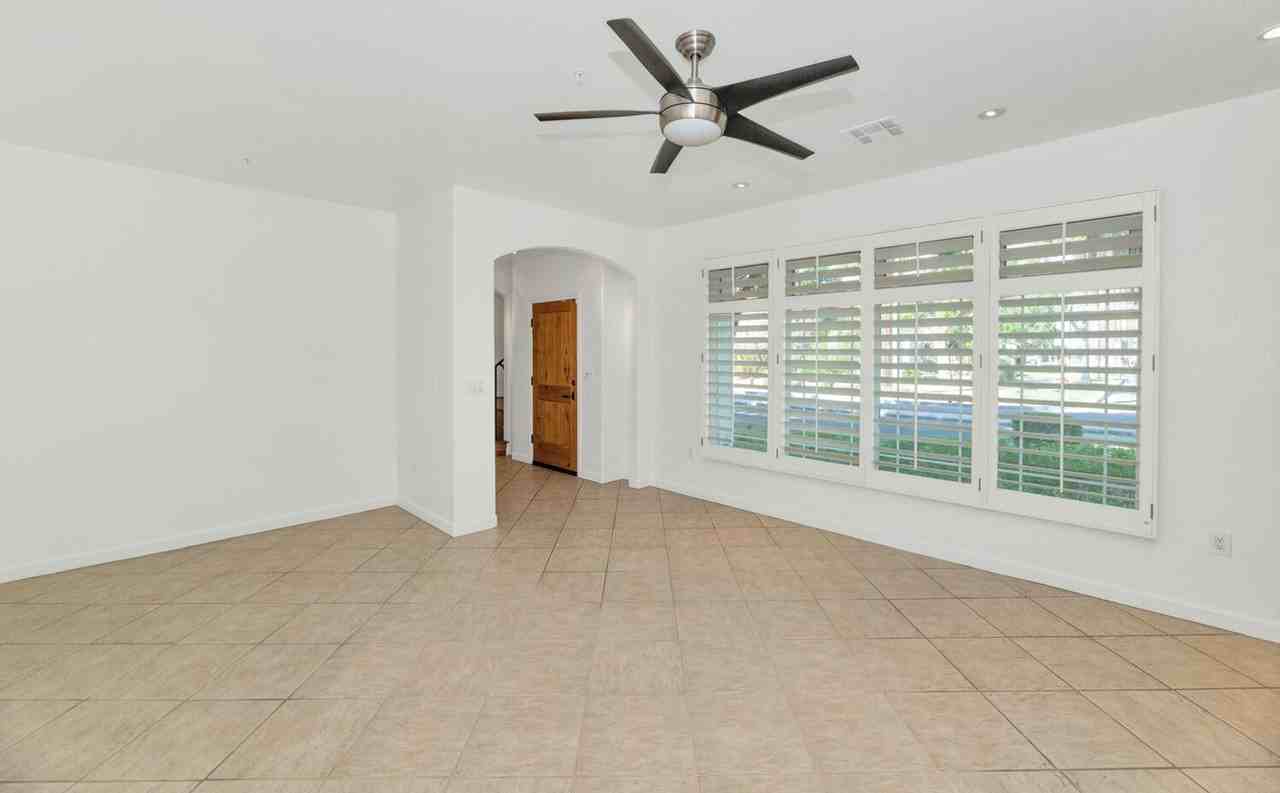 229 W Portland St - Photo 3 of 26