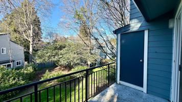 featured image of 40 Emery Bay Dr