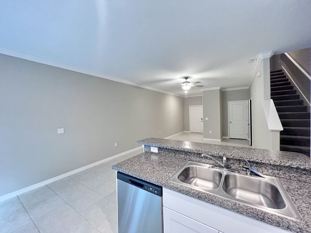 23273 Willow Glen Way - Photo 5 of 19
