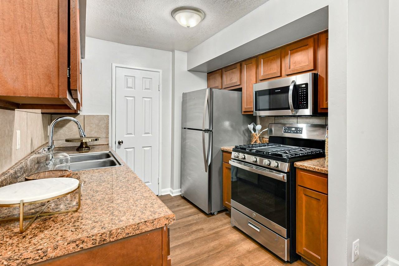 Legend Oaks Gated Community - Photo 7 of 50