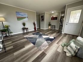 620 Lakeside St - Photo 1 of 1