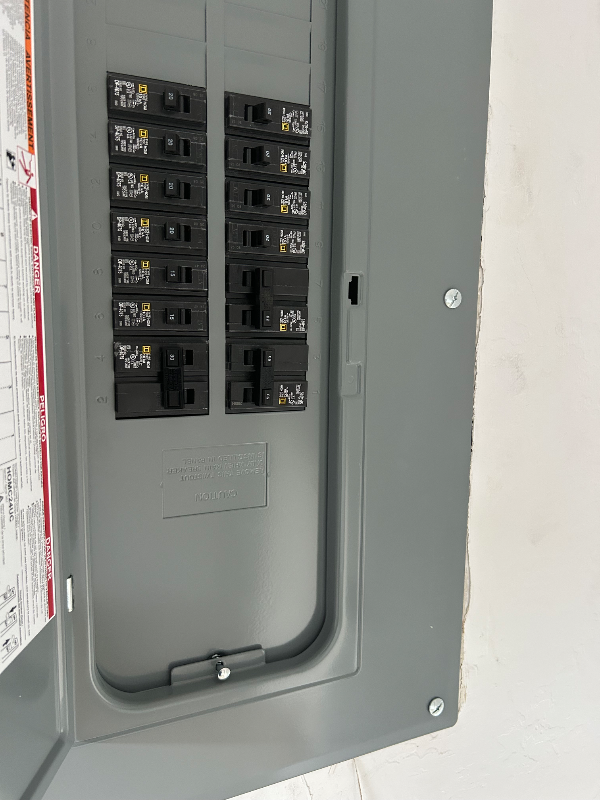 2822 E Mobile Ln #1-2-3 - Photo 3 of 8