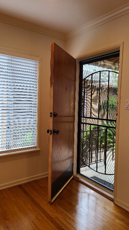 2224 S Carmelina Ave #2224 - Photo 7 of 39