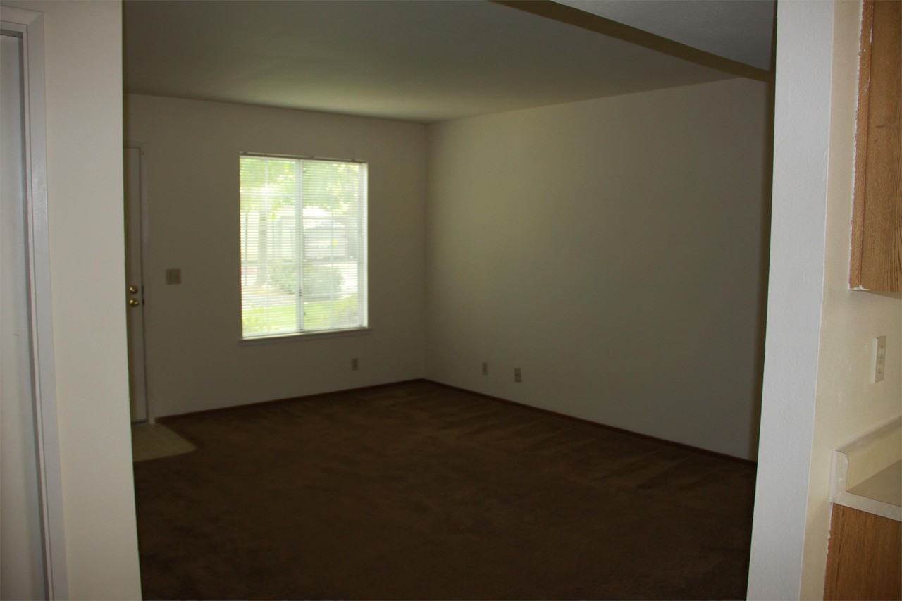 Humboldt Ridge Townhouses - Photo 3 of 27