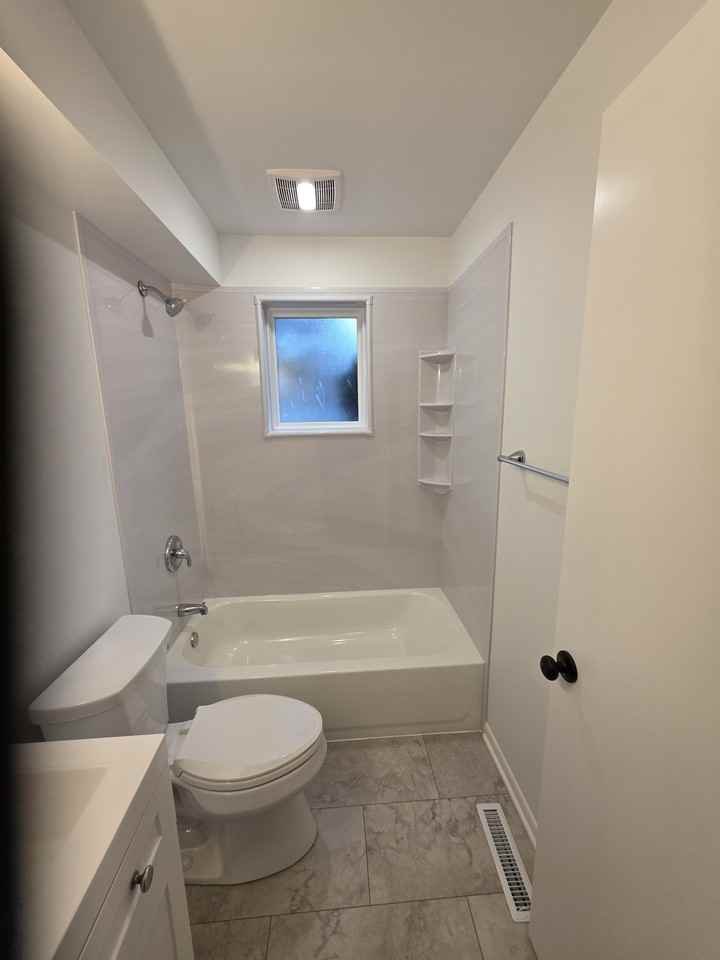 340 Crystal Street - Photo 3 of 5