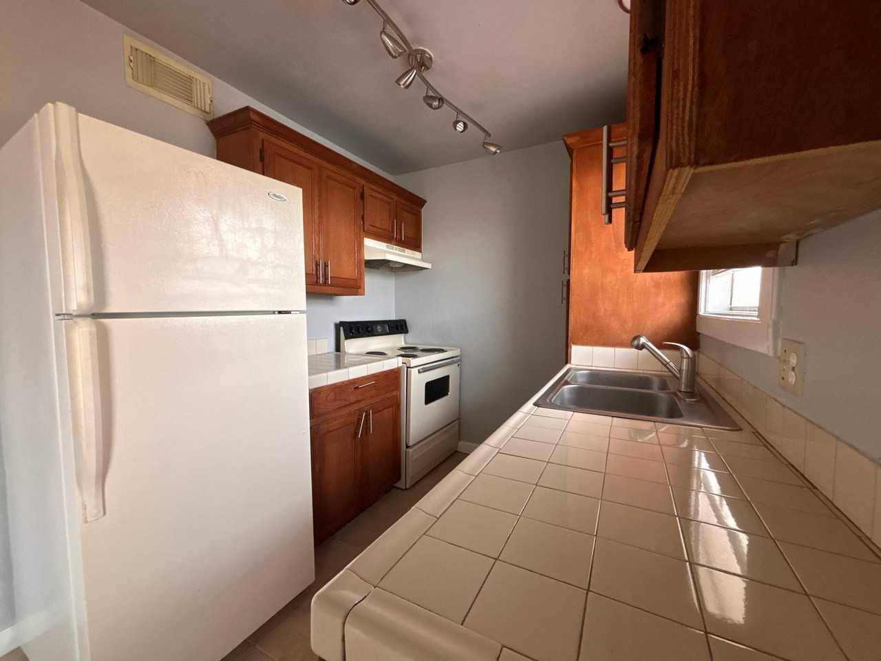 2428 Upas Avenue - Photo 3 of 25