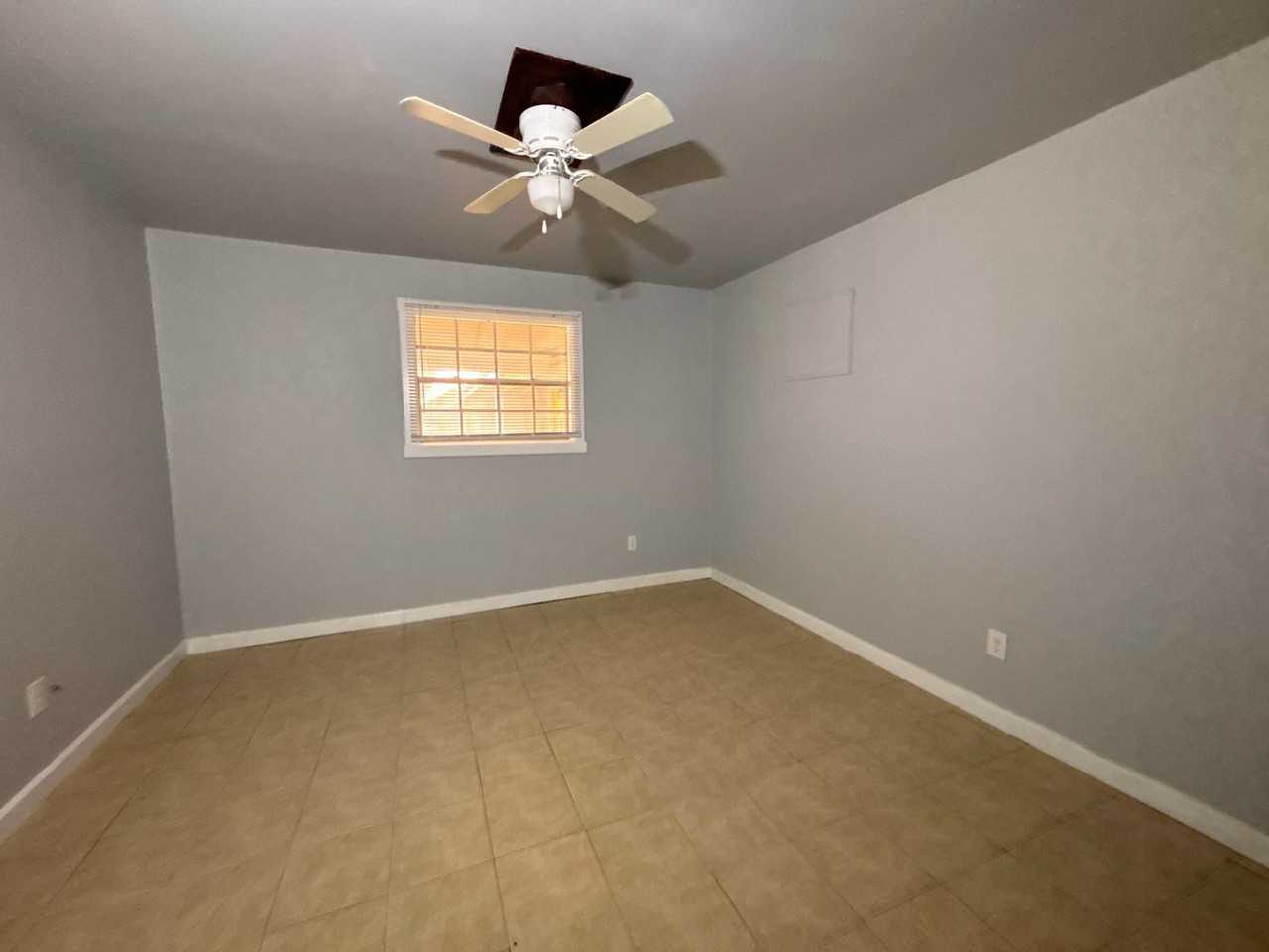 2428 Upas Avenue - Photo 5 of 25