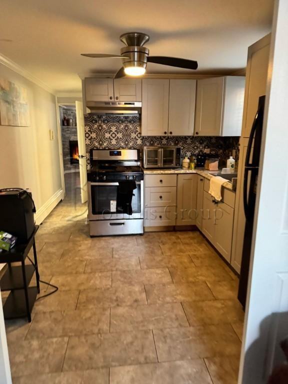 3375 10th St - Photo 3 of 5