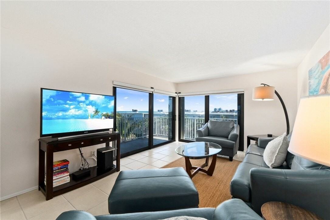 4450 HIGHWAY A1A 404 - Photo 3 of 29