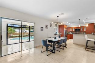 852 Tyler St - Photo 1 of 1