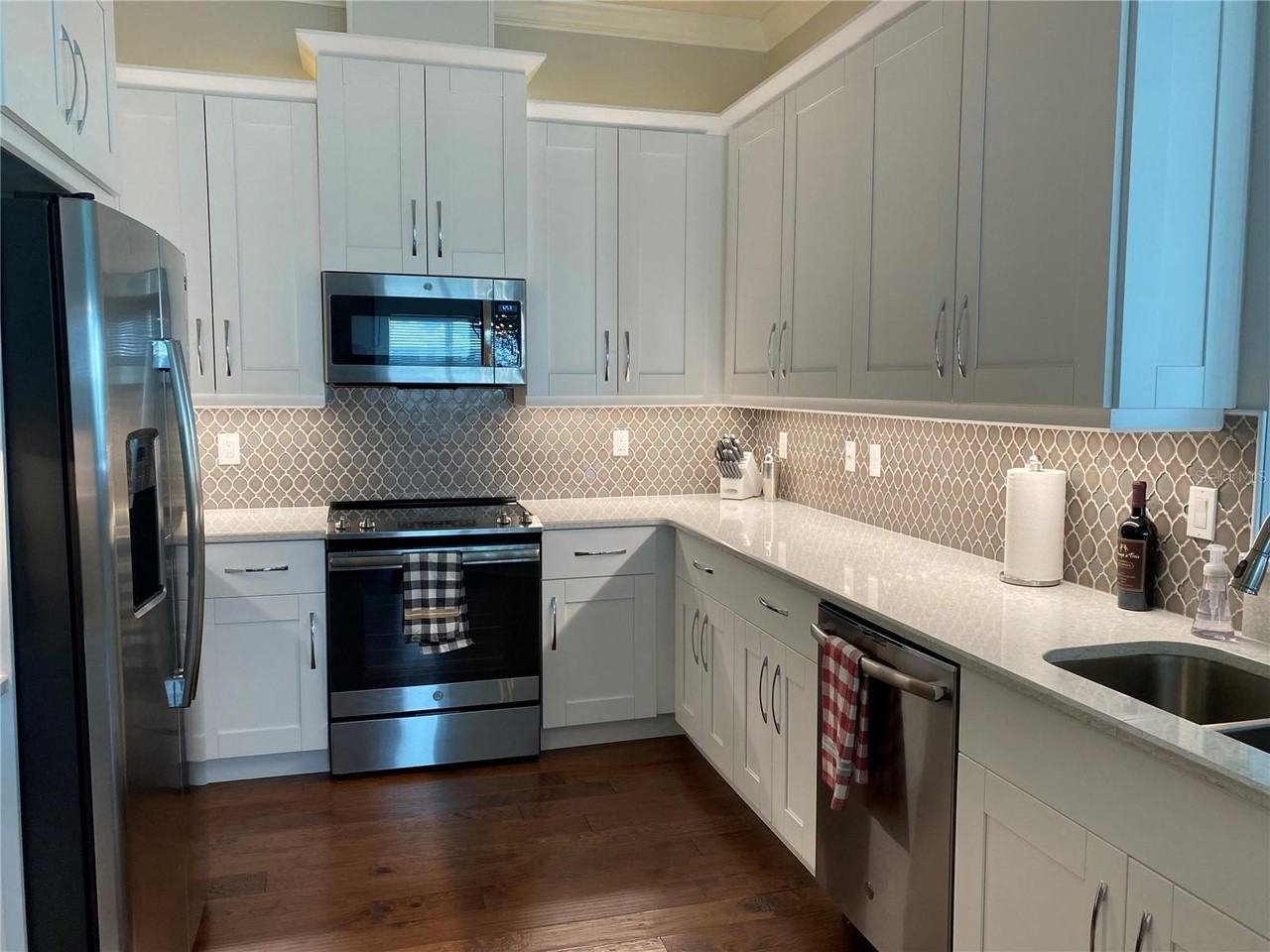 3450 77th St W #303 - Photo 7 of 37