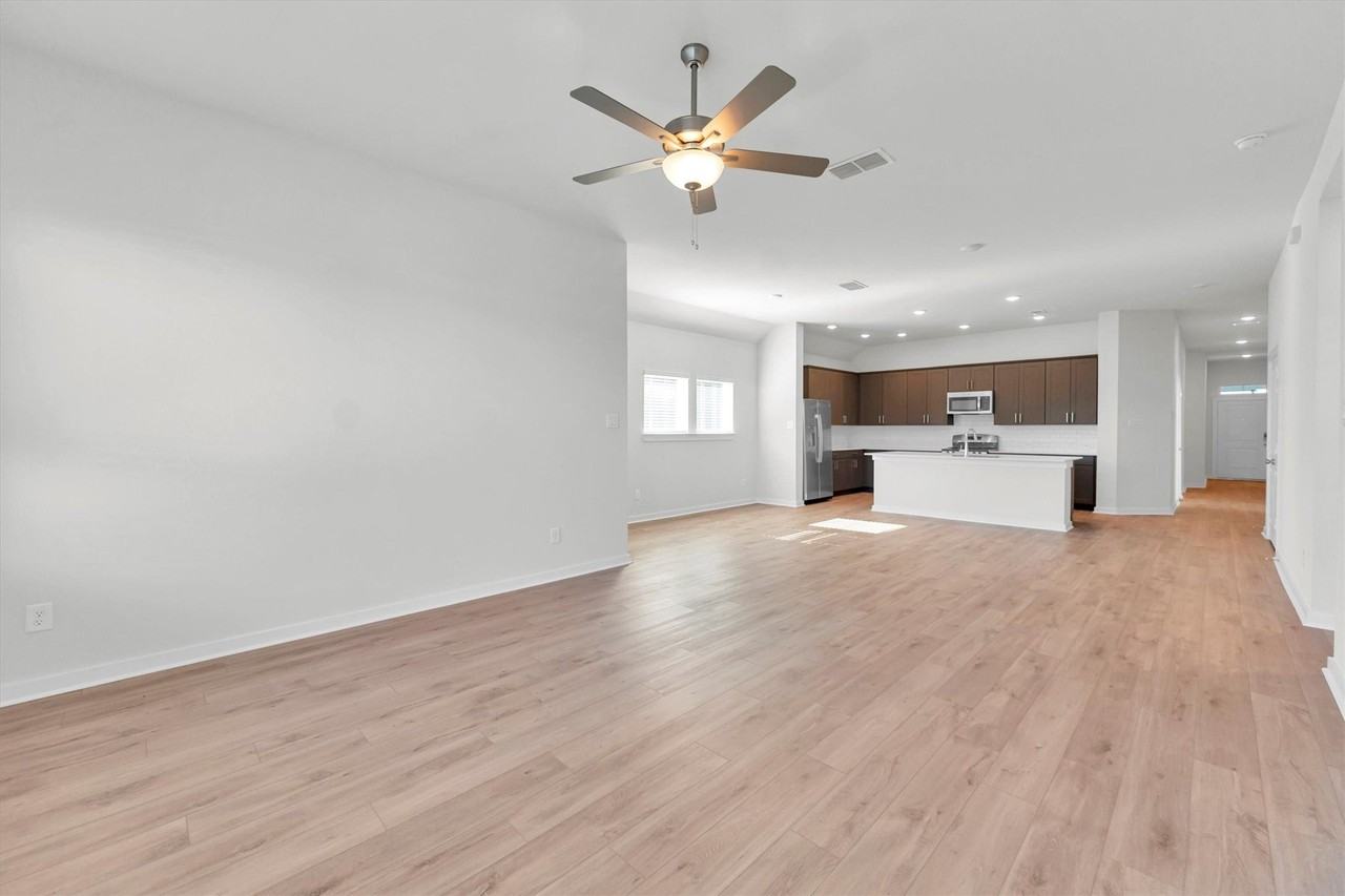 16966 Olive Brush Ln - Photo 6 of 17