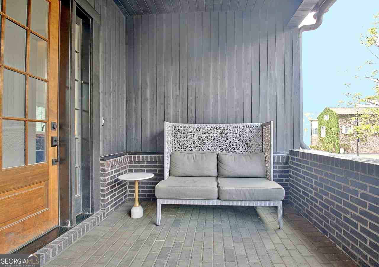 235 2nd St - Photo 7 of 50