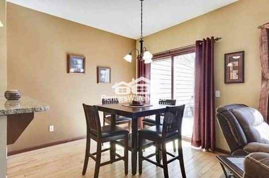 1077 Provence Ln - Photo 3 of 20