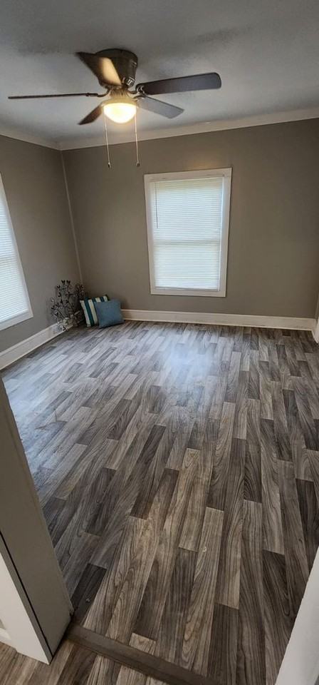 108 E Ruby Ave - Photo 2 of 10