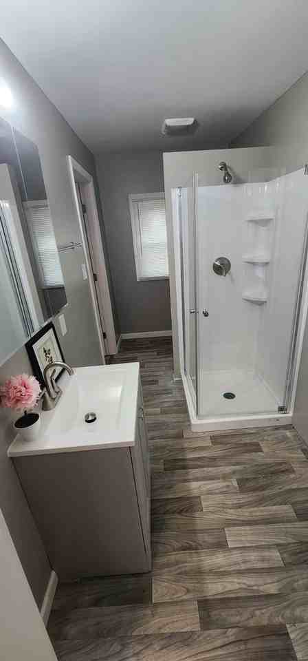 108 E Ruby Ave - Photo 4 of 10