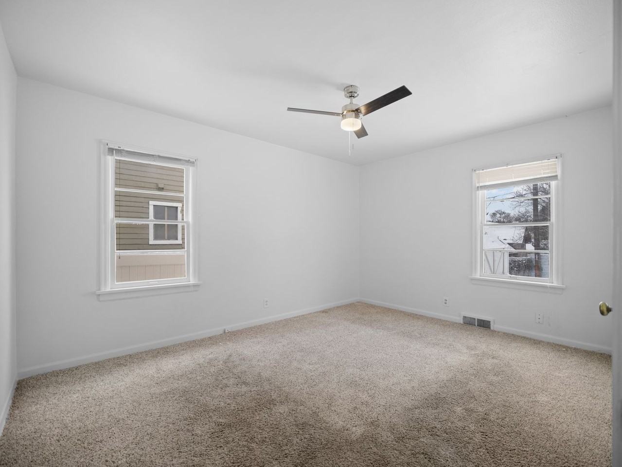 212 W Buckeye Ave - Photo 2 of 50