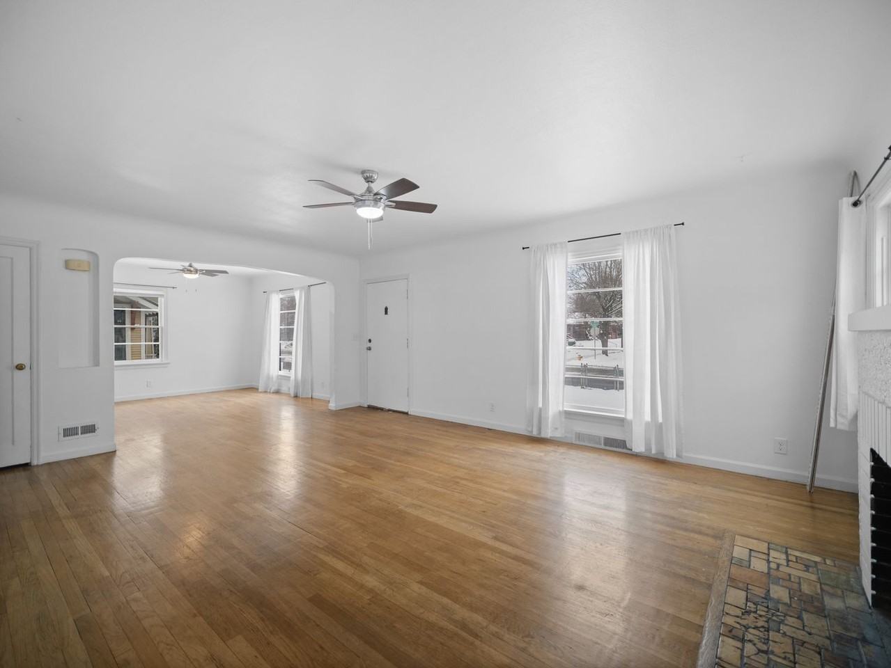 212 W Buckeye Ave - Photo 7 of 50