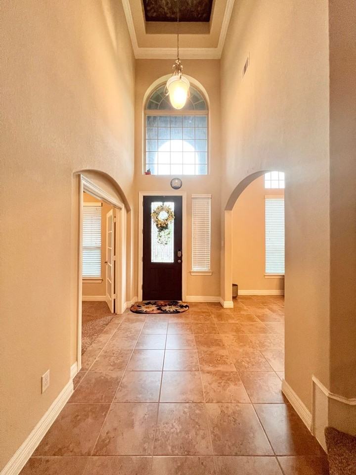18607 Pelham Grove Ln - Photo 7 of 49