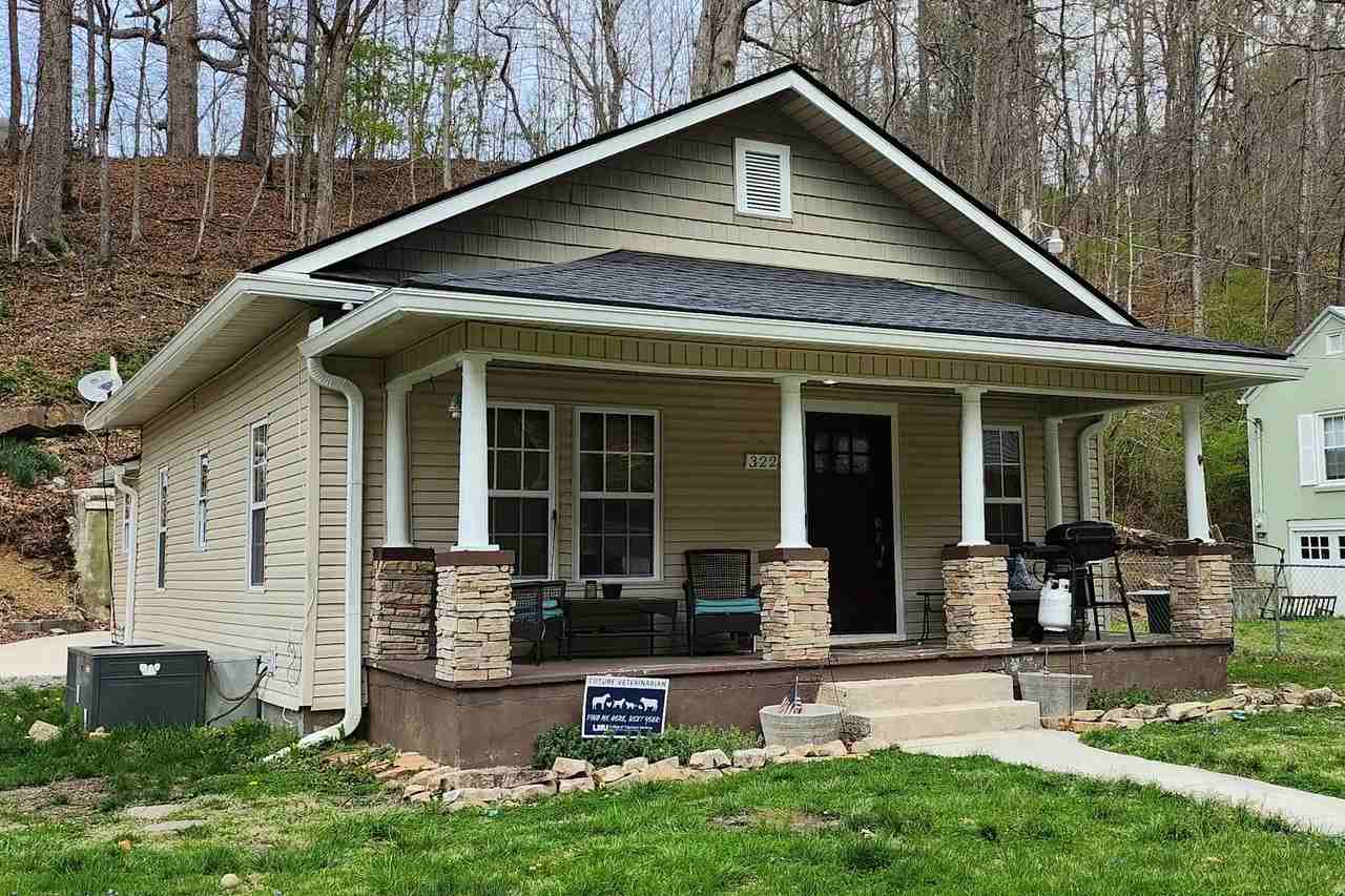 322 Colwyn Ave - Photo 3 of 9