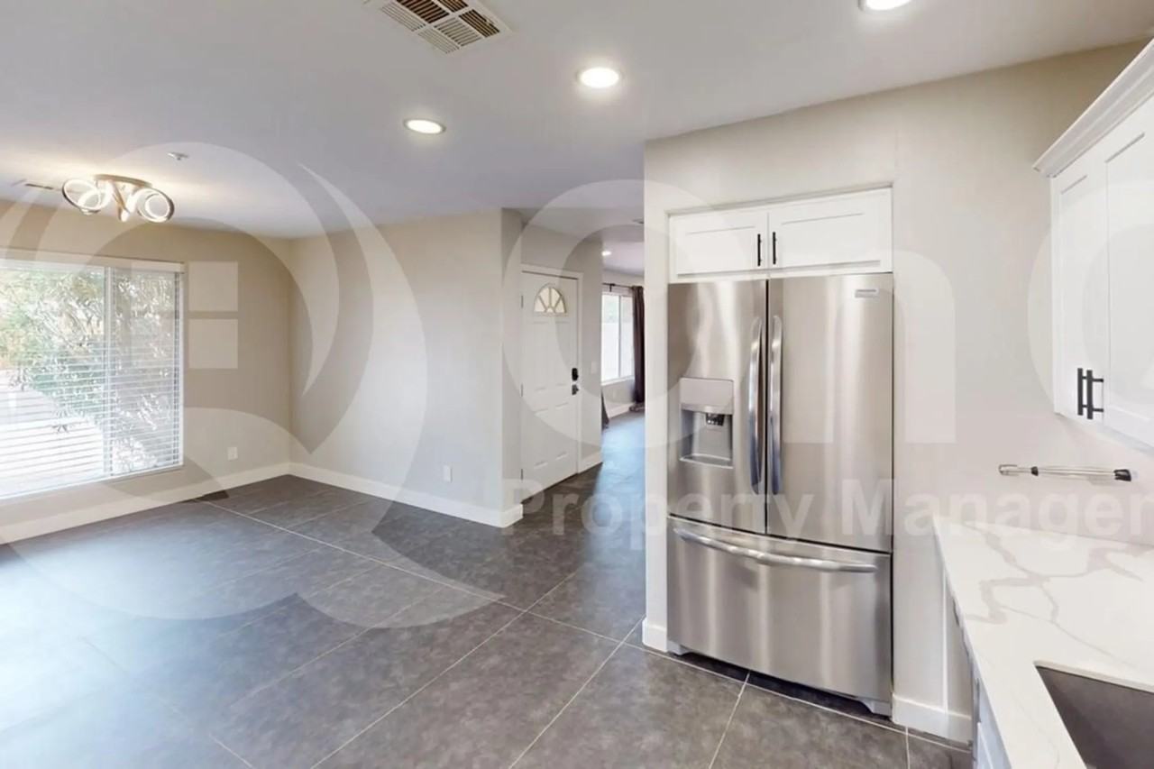 8625 E Diamond St - Photo 3 of 17