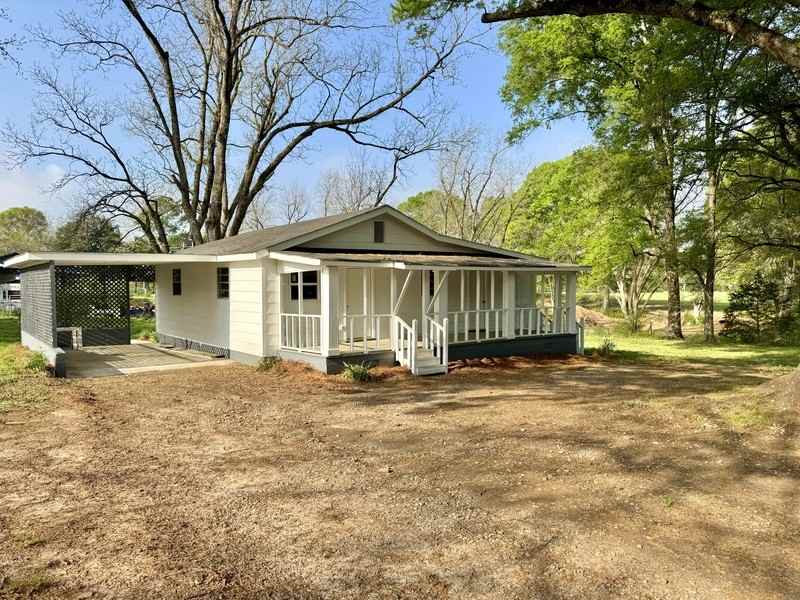 101 Watson St - Photo 2 of 23