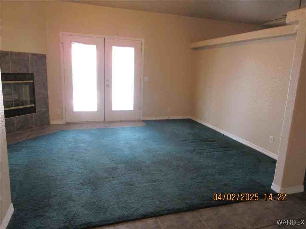 3133 Courtney Ave - Photo 2 of 11