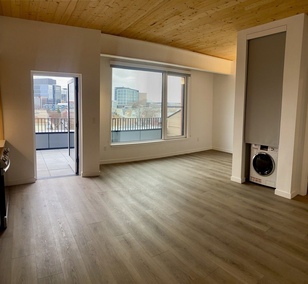 154 Broadway #502 - Photo 4 of 36