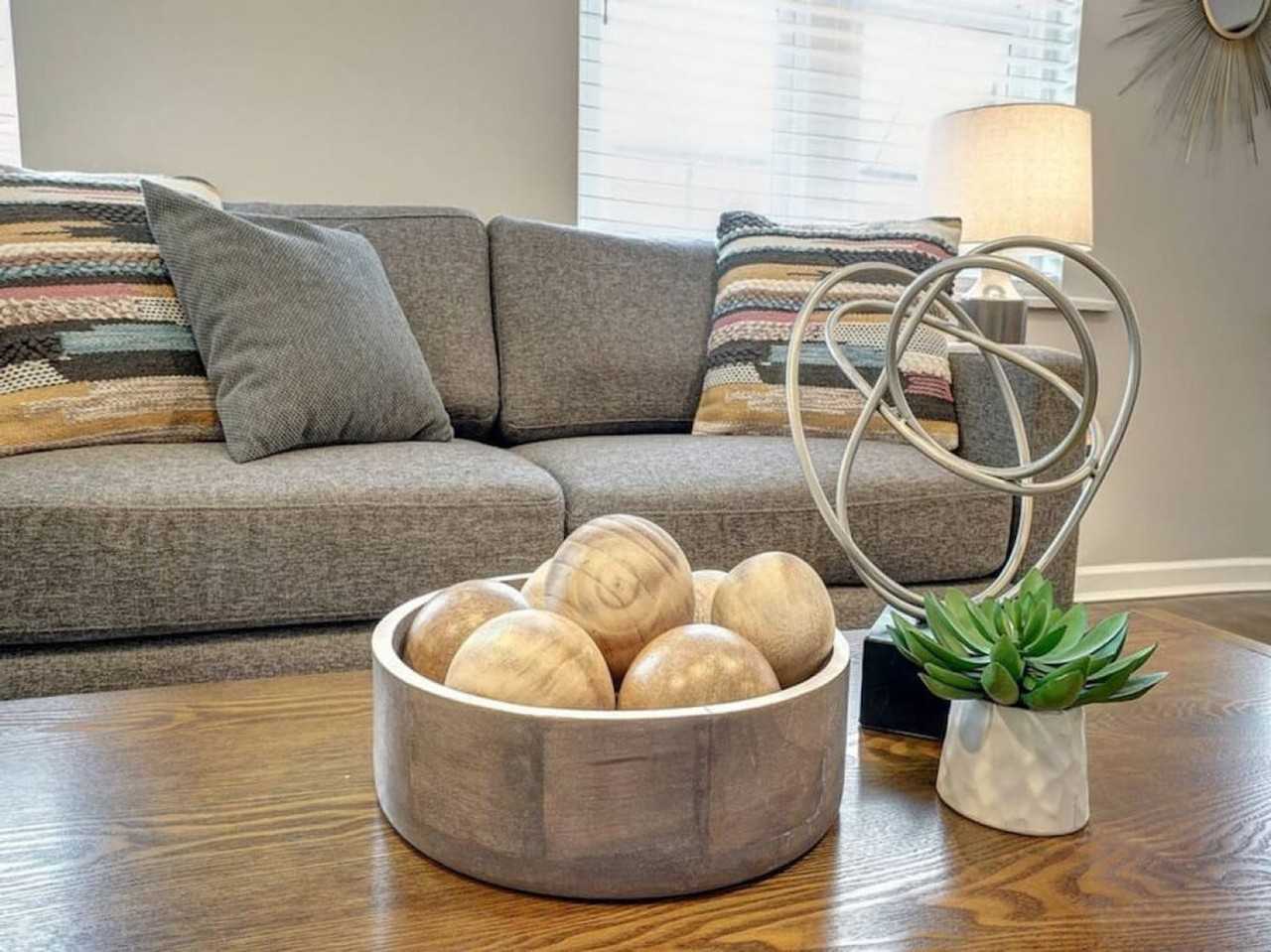 2201 Reading Road - Photo 7 of 35