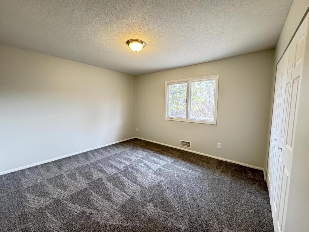 11125 River Hills Dr - Photo 6 of 11