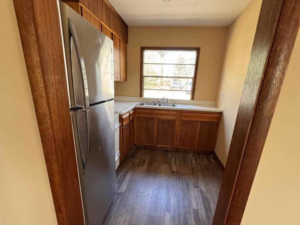 191 Waddell Cir - Photo 2 of 5