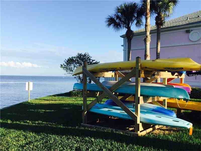 5132 Beach Dr Se ##D - Photo 3 of 29