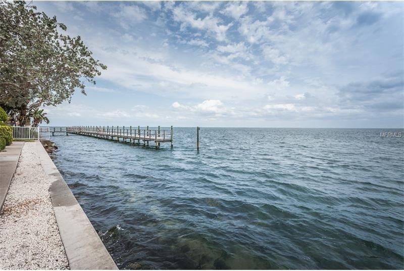 5132 Beach Dr Se ##D - Photo 4 of 29