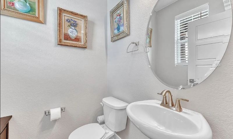 7163 Othello St - Photo 5 of 20