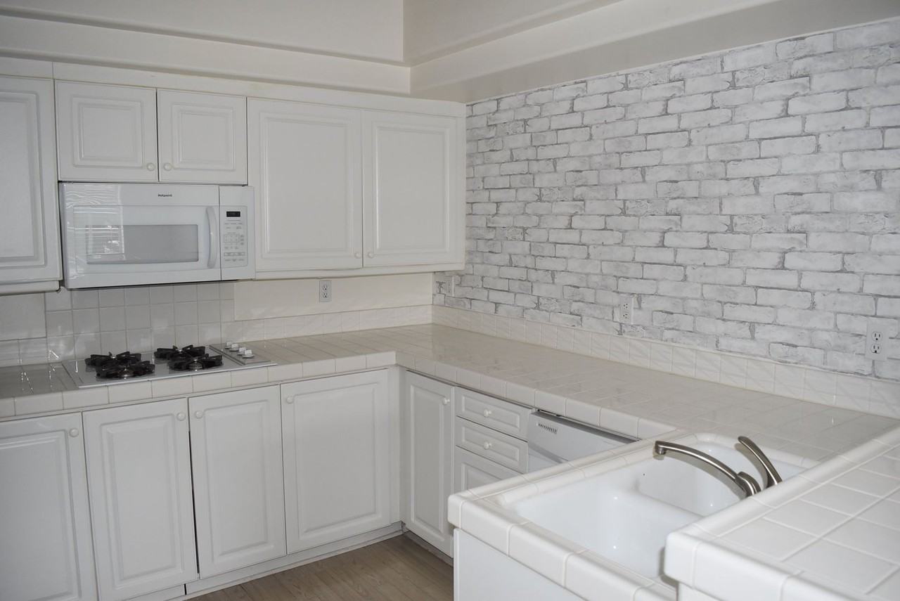 8609 Via Mallorca #B - Photo 3 of 14