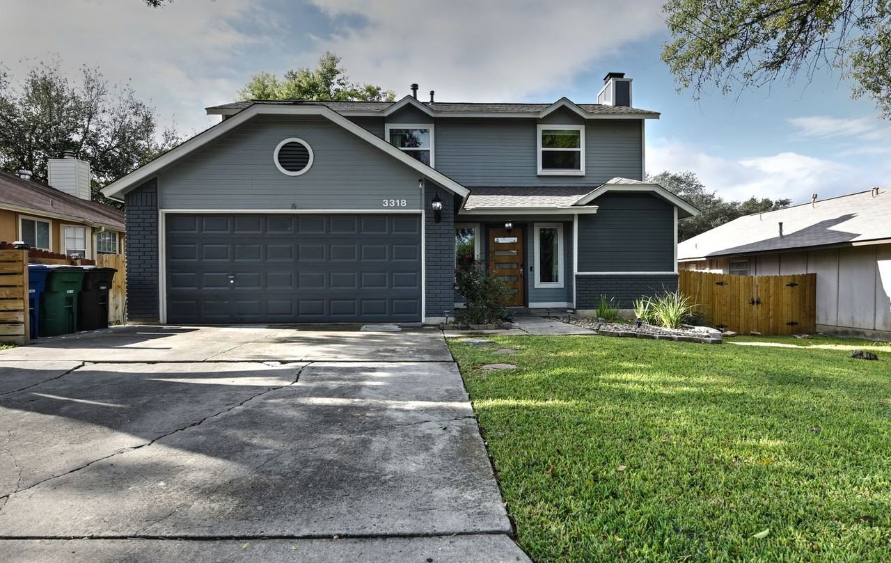 3318 Stoney Country - Photo 2 of 37