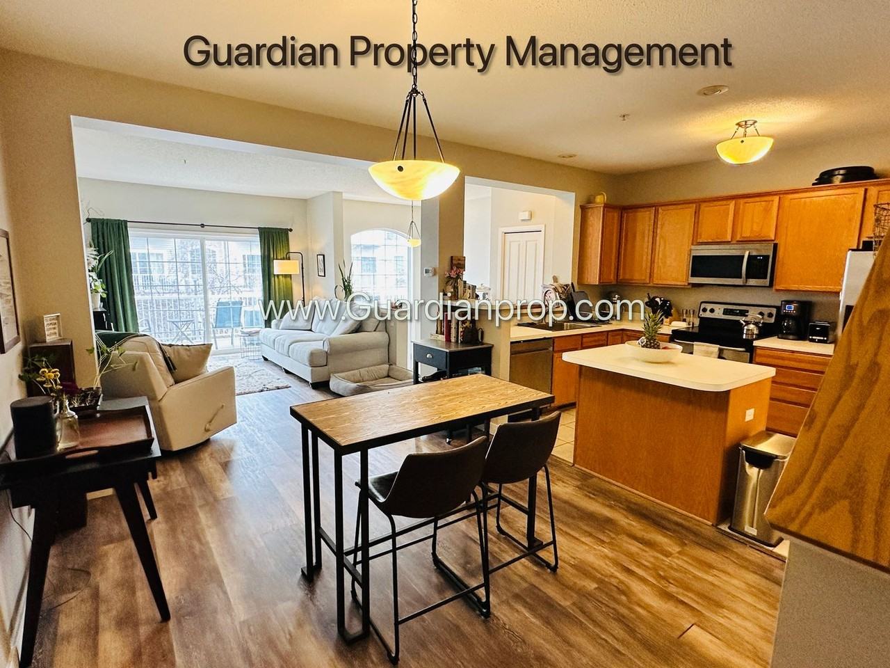 750 Fairfield Cir - Photo 2 of 23