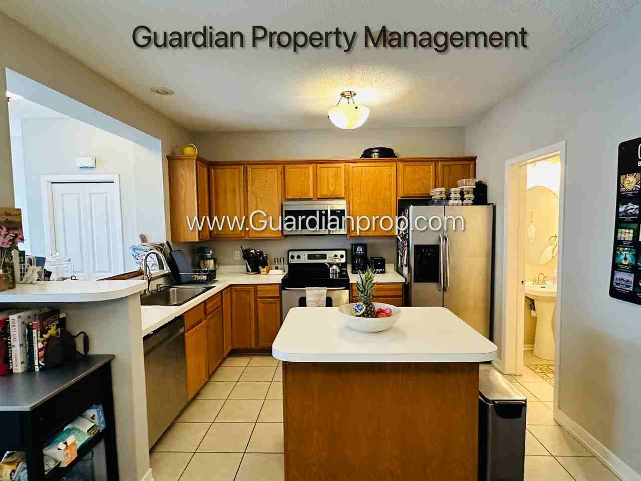 750 Fairfield Cir - Photo 6 of 23