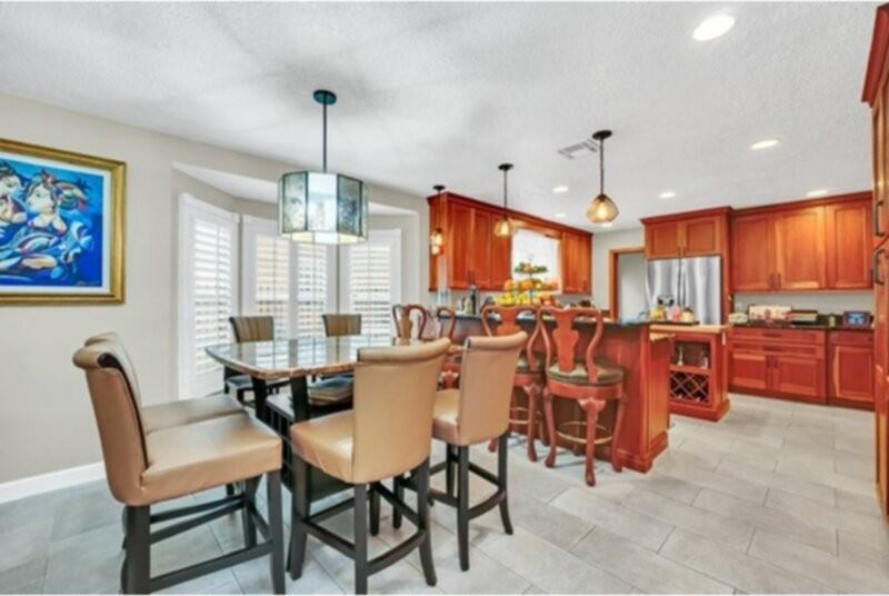 7920 Summer Ridge Pl - Photo 3 of 10