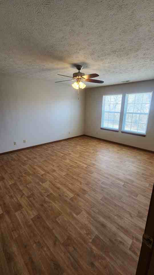 2302 Temple Ct E #NA - Photo 4 of 10