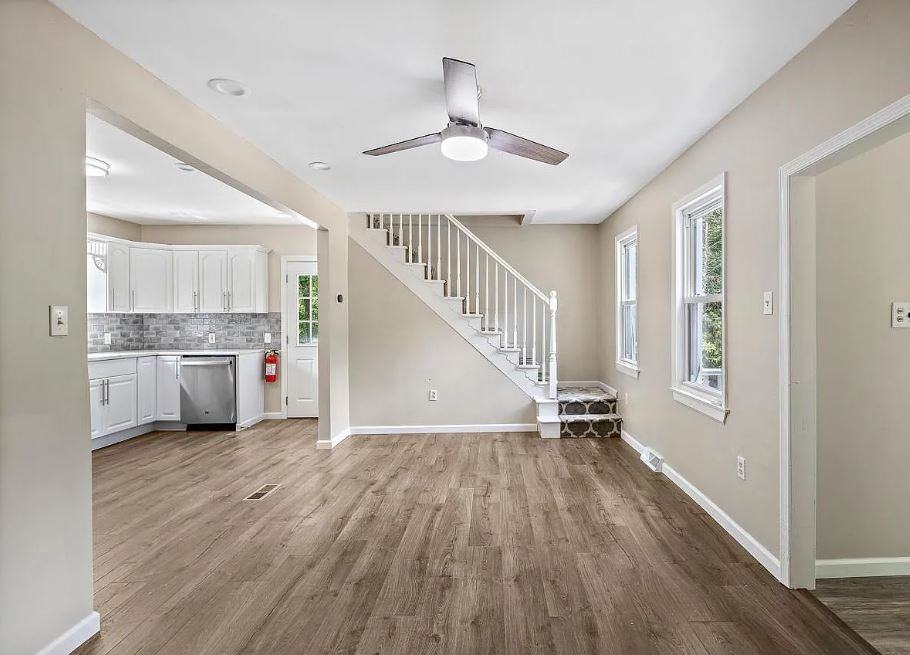 107 Bayberry Ave #NA - Photo 5 of 16